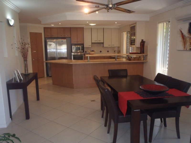 12 Dolphin Terrace, South Gladstone QLD 4680