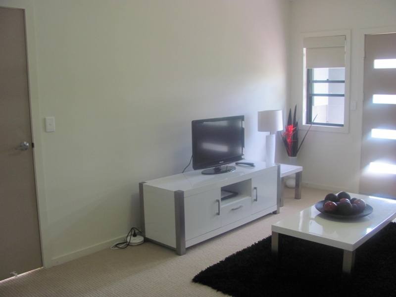 22/1 Michel Place, Telina QLD 4680