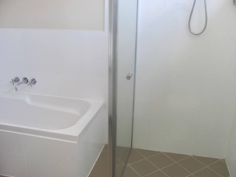 22/1 Michel Place, Telina QLD 4680