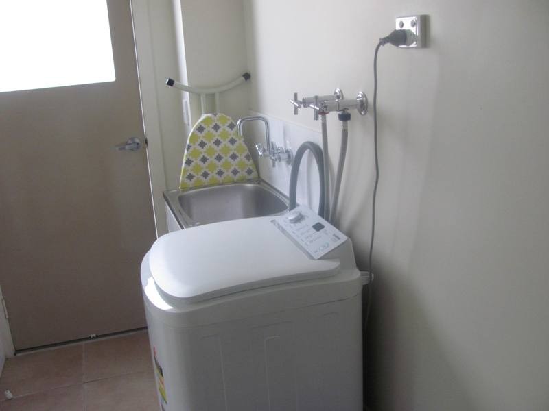 22/1 Michel Place, Telina QLD 4680