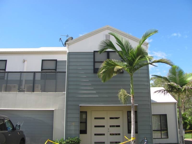 18/1 Michel Place, Telina QLD 4680