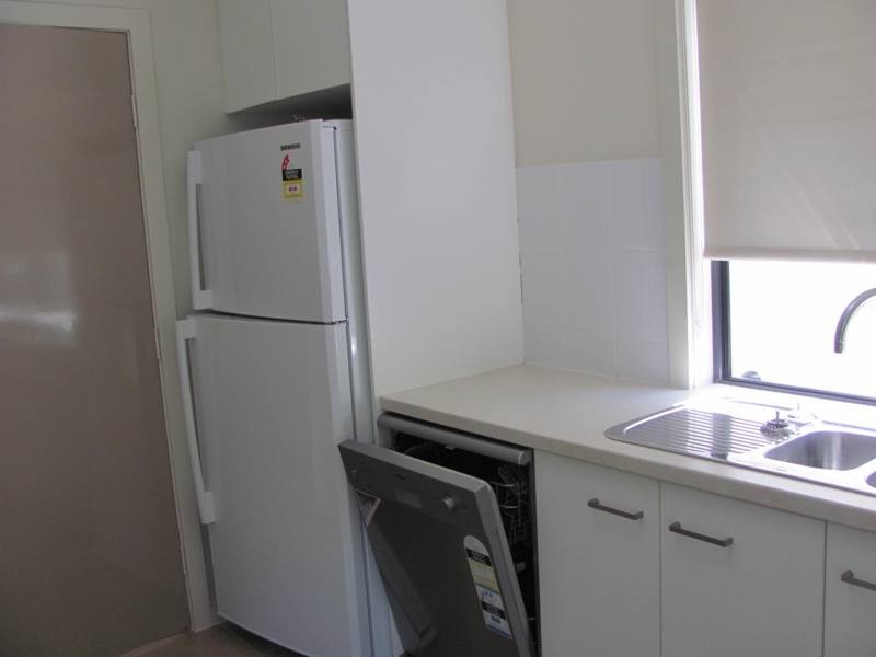 18/1 Michel Place, Telina QLD 4680