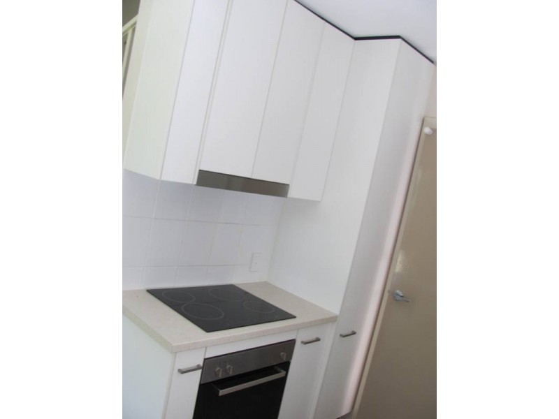 18/1 Michel Place, Telina QLD 4680