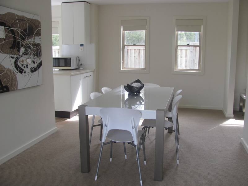 27/1 Michel Place, Telina QLD 4680