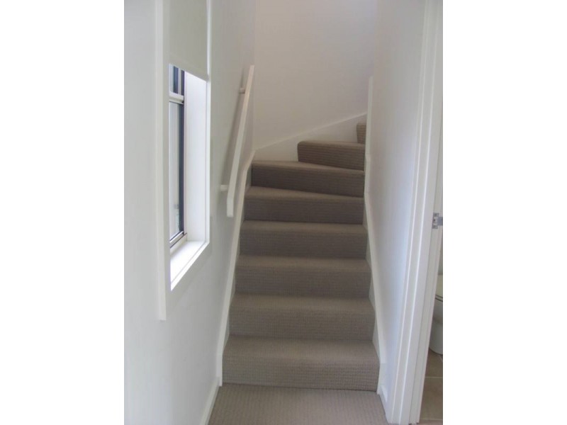 27/1 Michel Place, Telina QLD 4680