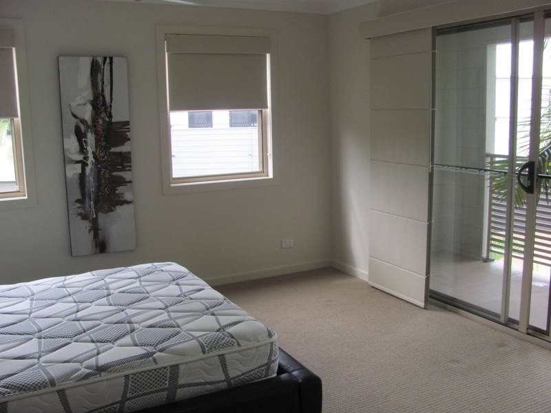 27/1 Michel Place, Telina QLD 4680