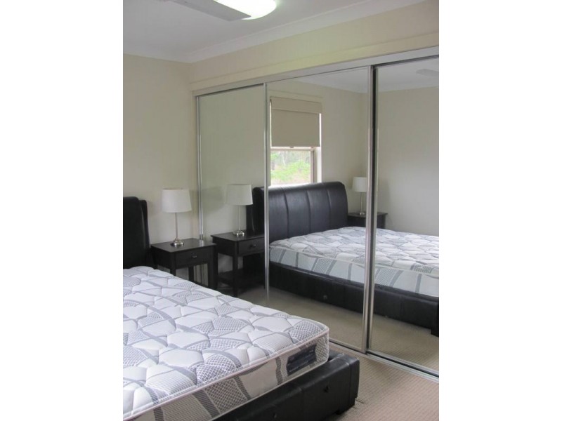 27/1 Michel Place, Telina QLD 4680