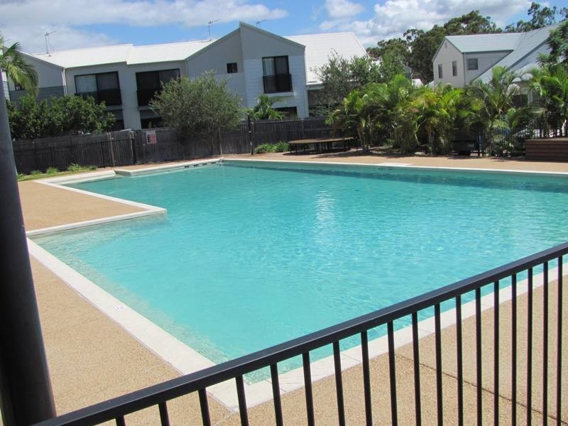 4/1 Michel Place, Telina QLD 4680