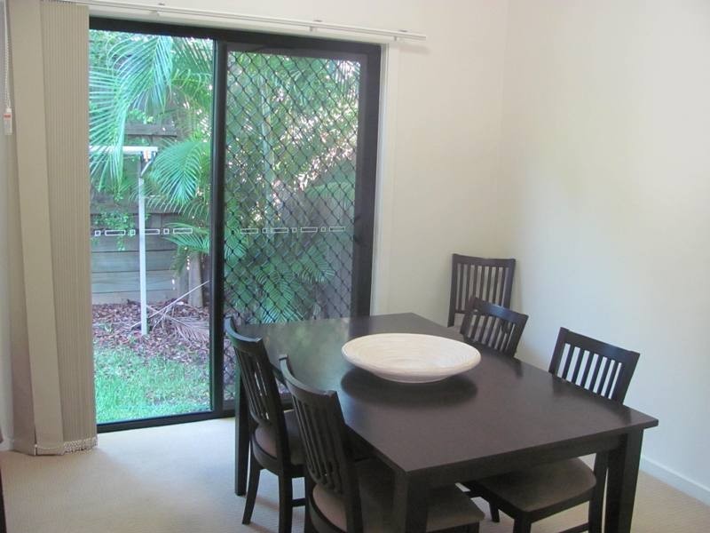 4/1 Michel Place, Telina QLD 4680