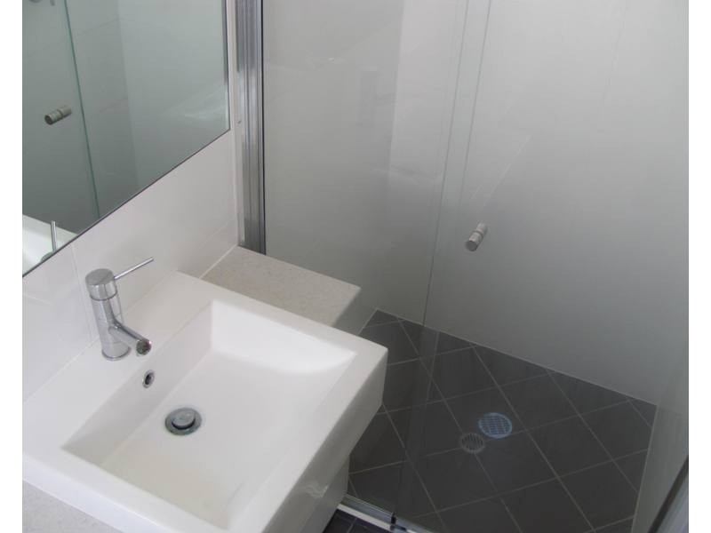 5/1 Michel Place, Telina QLD 4680