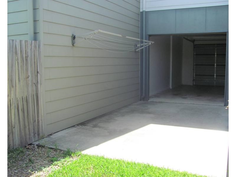 5/1 Michel Place, Telina QLD 4680
