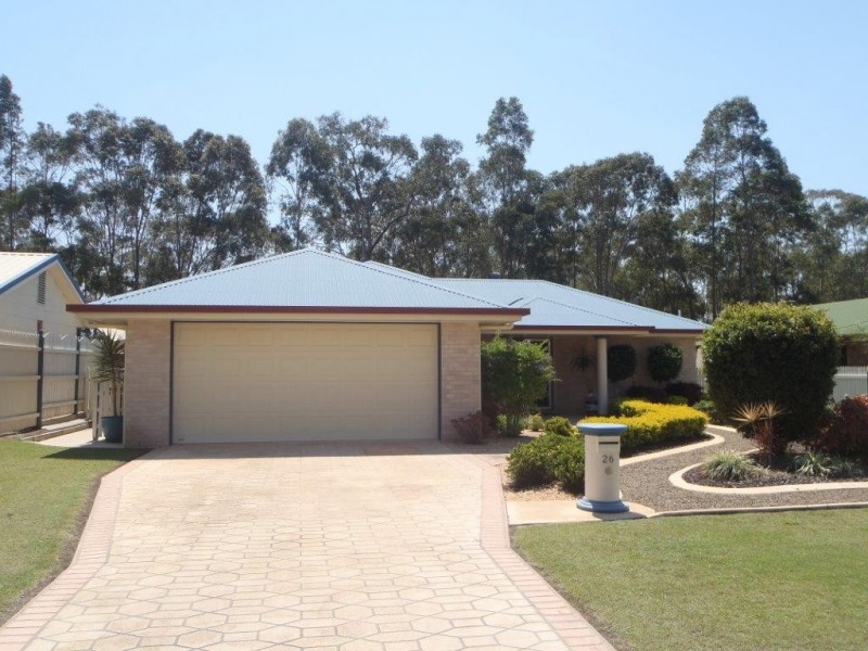 26 Hamilton Drive, Clinton QLD 4680