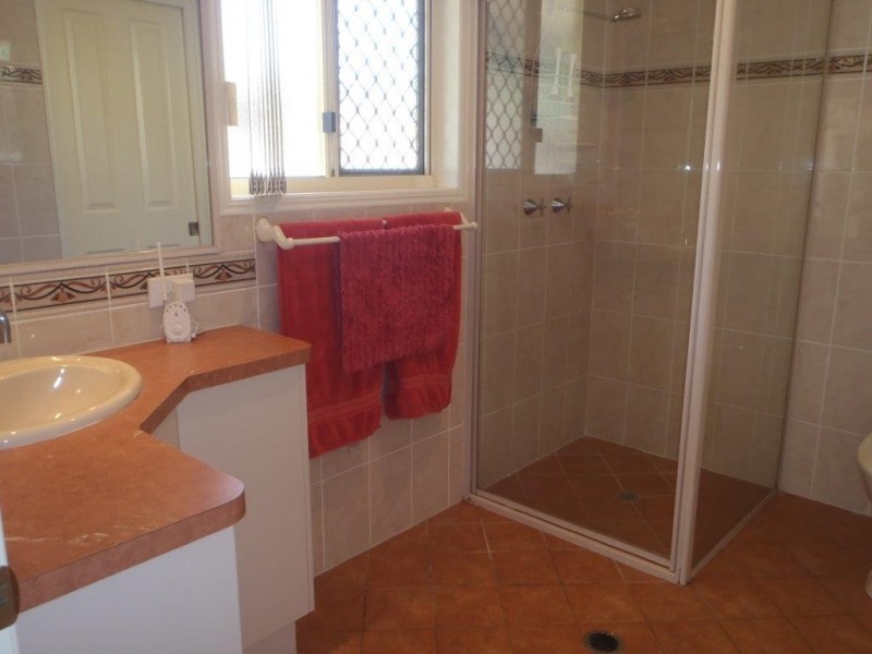 26 Hamilton Drive, Clinton QLD 4680