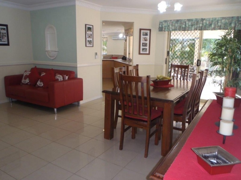 26 Hamilton Drive, Clinton QLD 4680