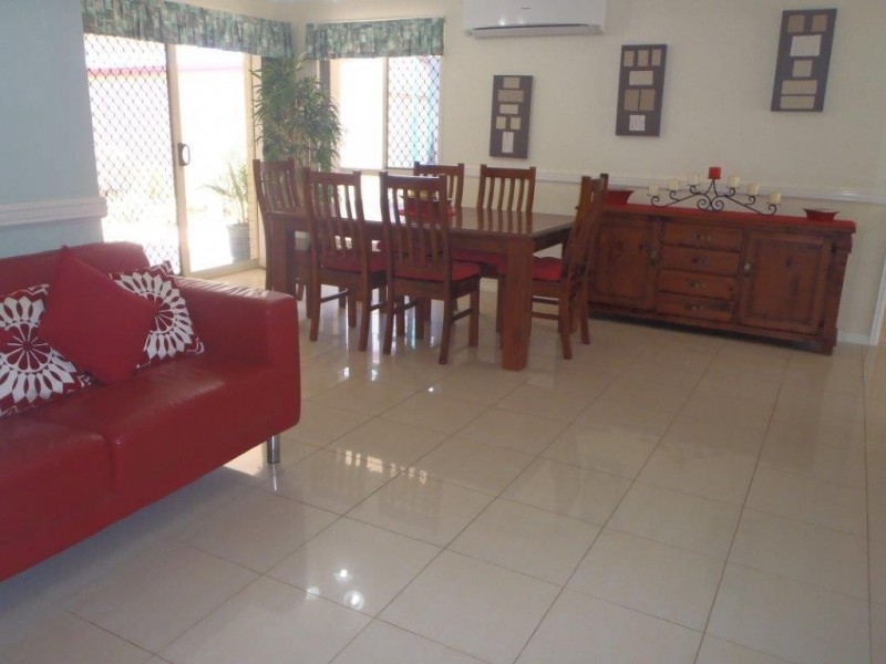 26 Hamilton Drive, Clinton QLD 4680