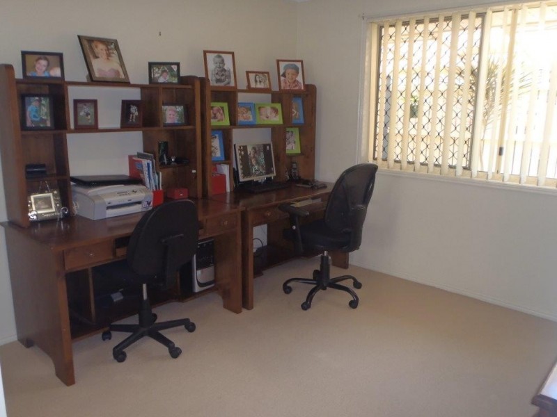 26 Hamilton Drive, Clinton QLD 4680