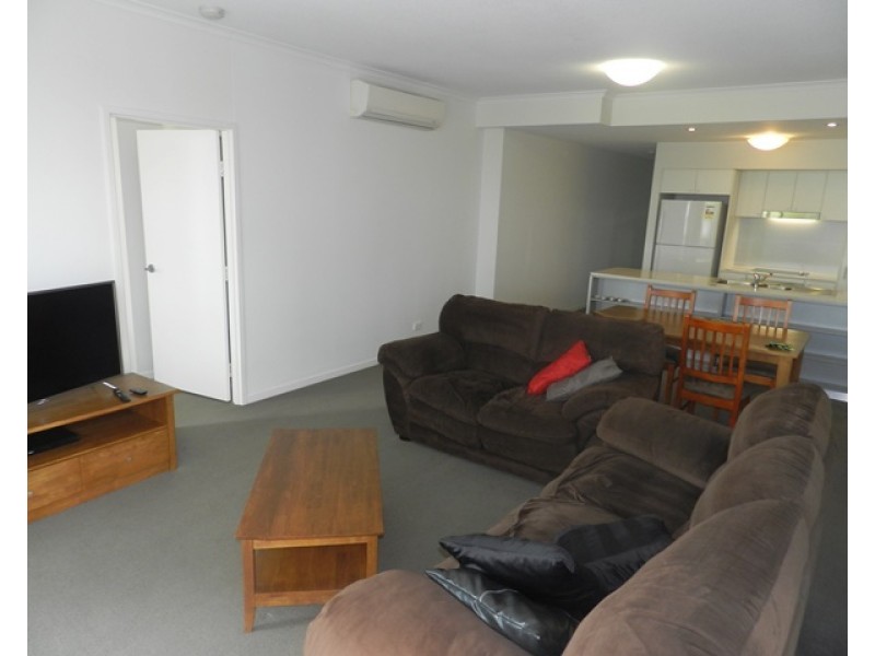 211/75 Central Lane, Gladstone QLD 4680