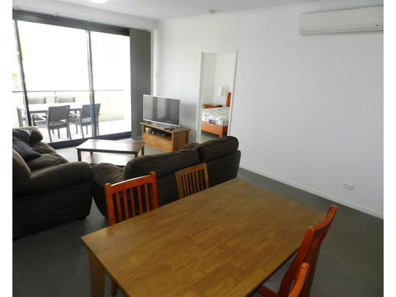 211/75 Central Lane, Gladstone QLD 4680