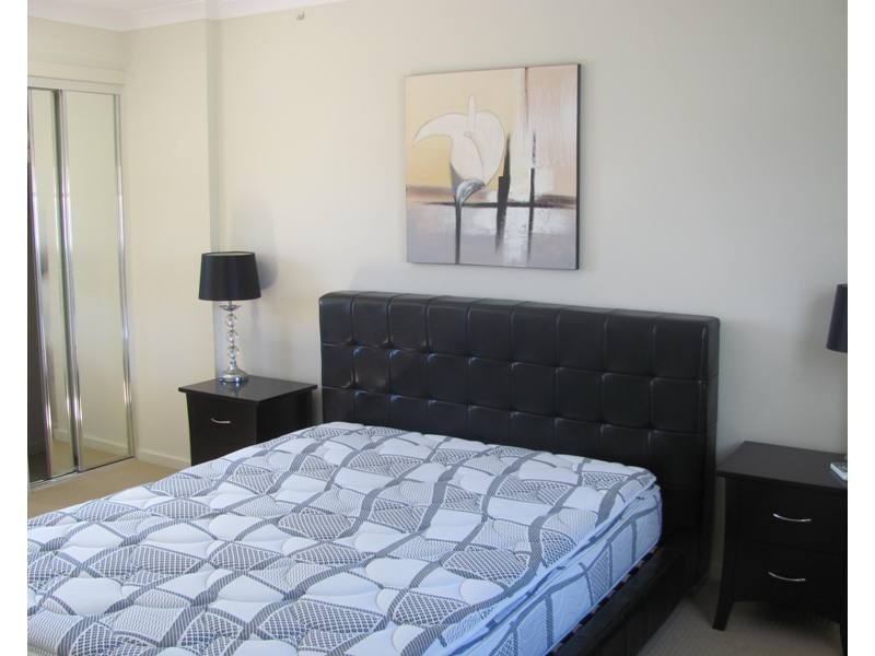 8/1 Michel Place, Telina QLD 4680