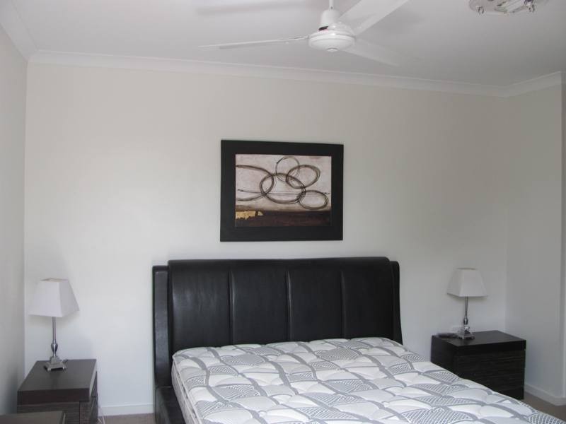 17/1 Michel Place, Telina QLD 4680