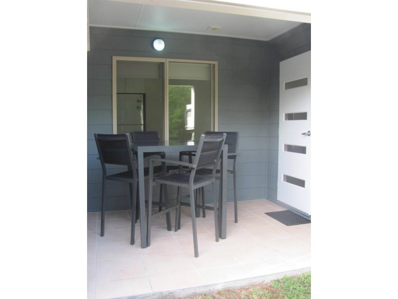 30/1 Michel Place, Telina QLD 4680