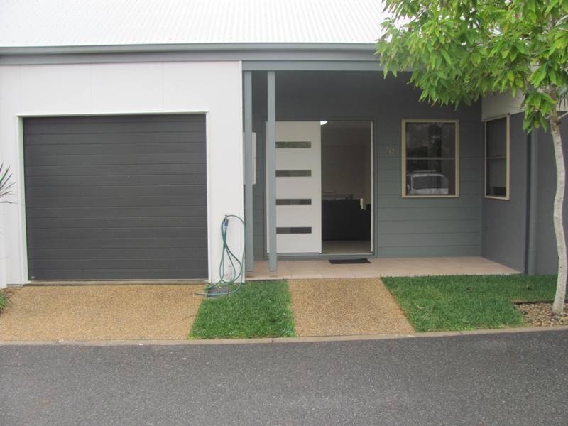 30/1 Michel Place, Telina QLD 4680