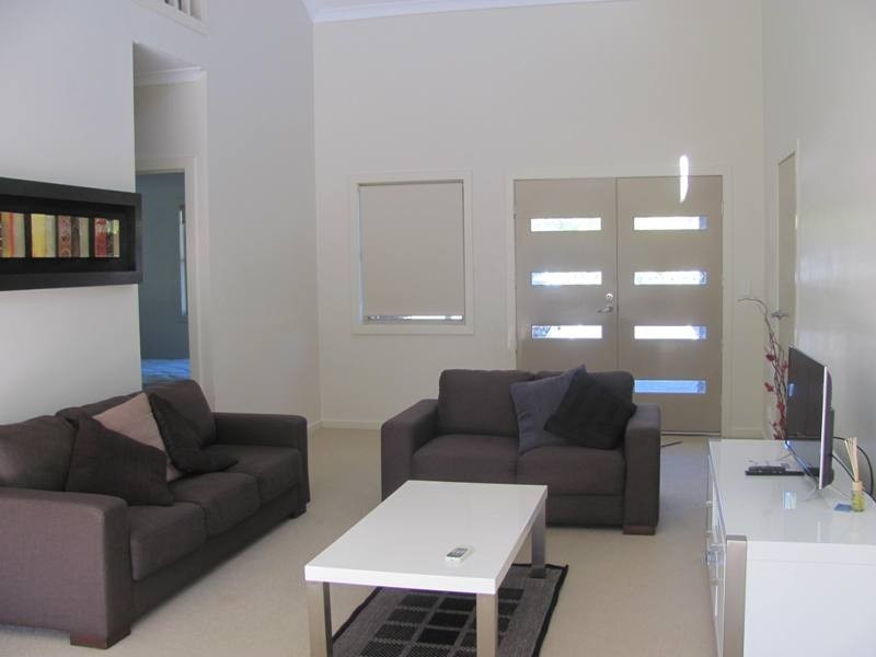 30/1 Michel Place, Telina QLD 4680