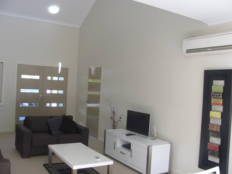 30/1 Michel Place, Telina QLD 4680