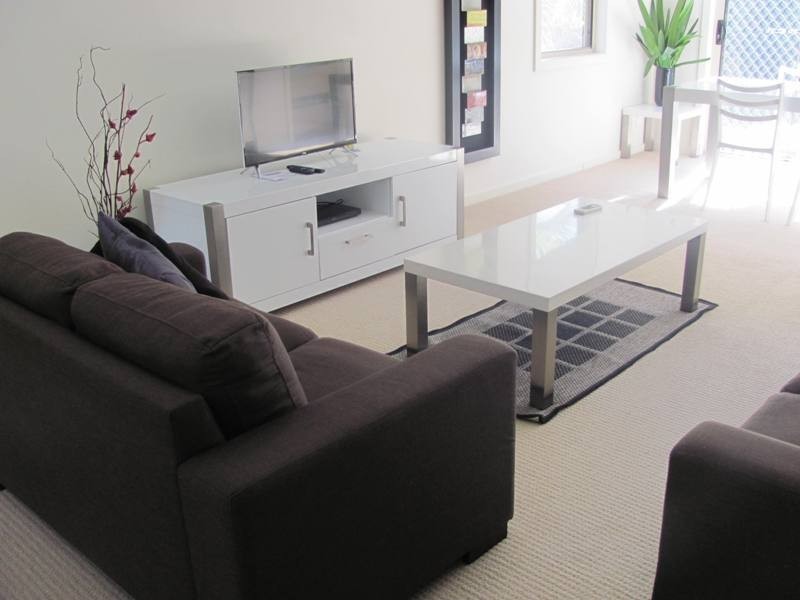 30/1 Michel Place, Telina QLD 4680