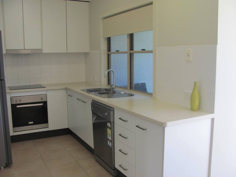 30/1 Michel Place, Telina QLD 4680