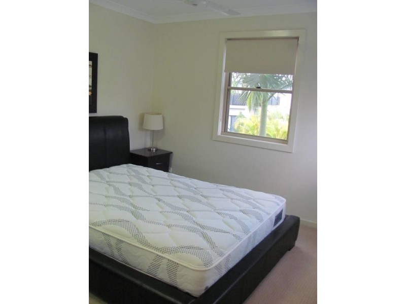 30/1 Michel Place, Telina QLD 4680