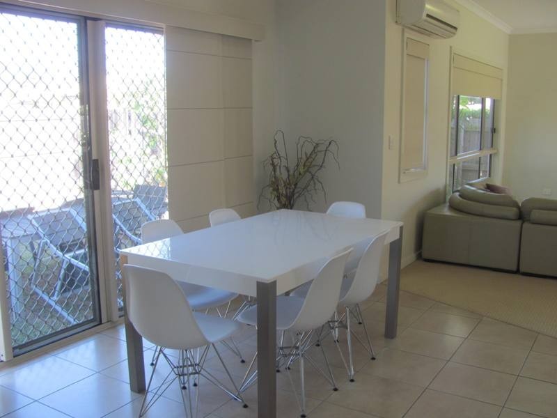 12/1 Michel Place, Telina QLD 4680