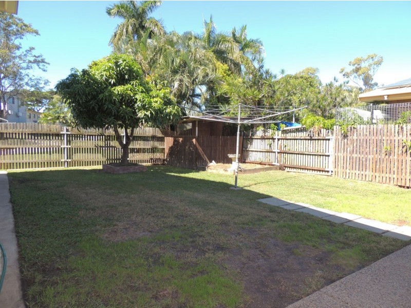 10 Lotus Street, Sun Valley QLD 4680