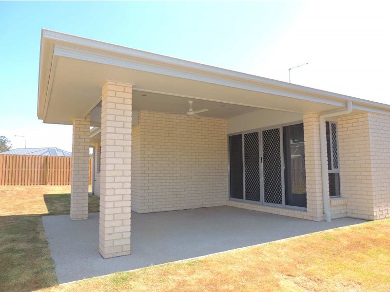 36 Bellbird Circuit, Kirkwood QLD 4680