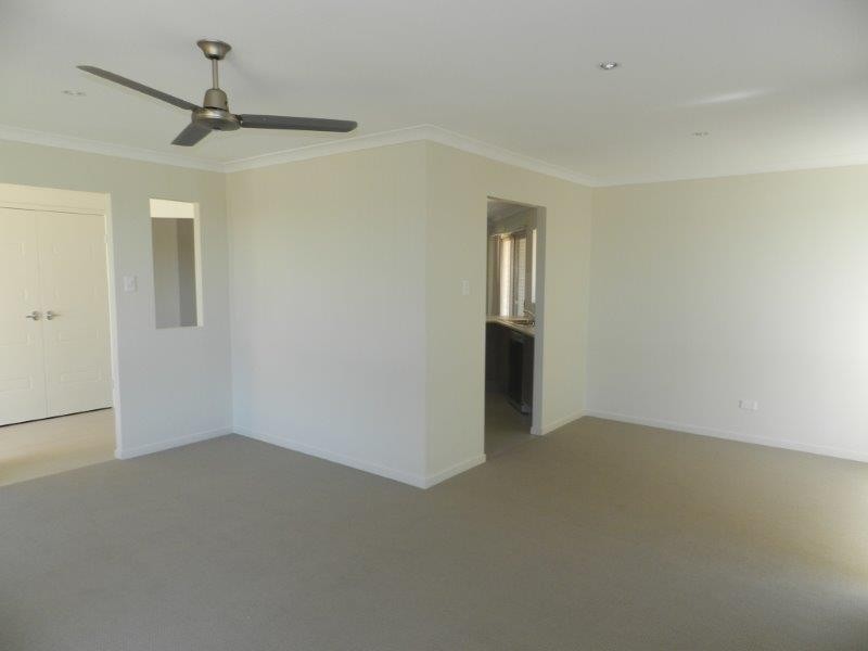 16 Blaxland Court, Glen Eden QLD 4680