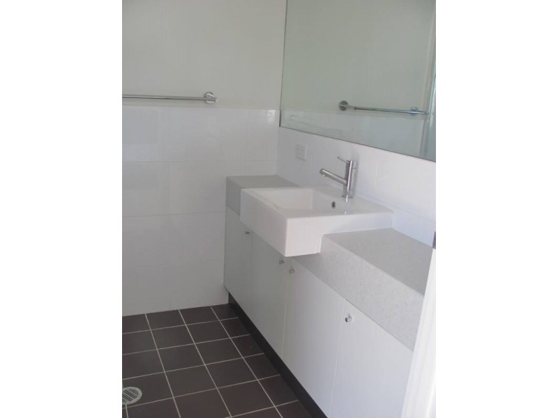 9/1 Michel Place, Telina QLD 4680