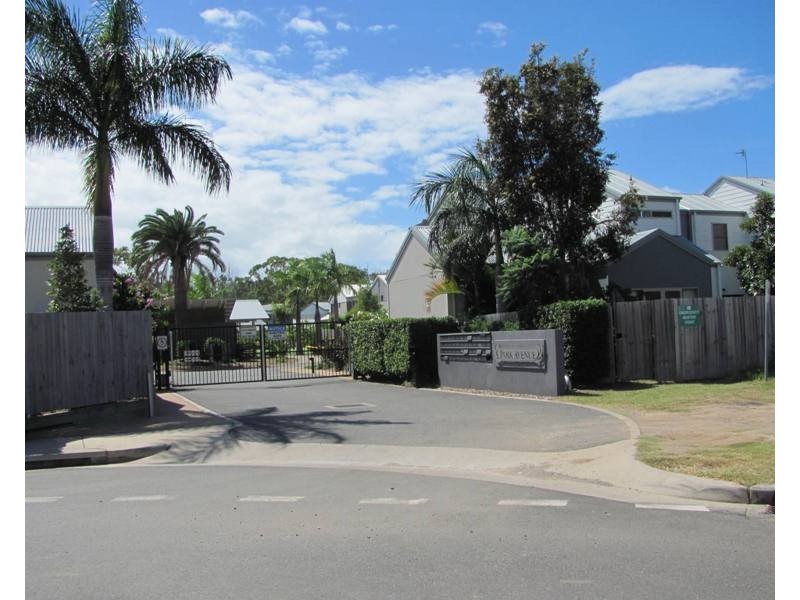 3/1 Michel Place, Telina QLD 4680