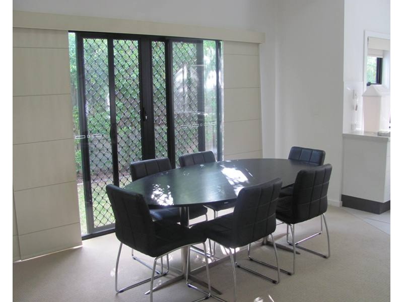 3/1 Michel Place, Telina QLD 4680