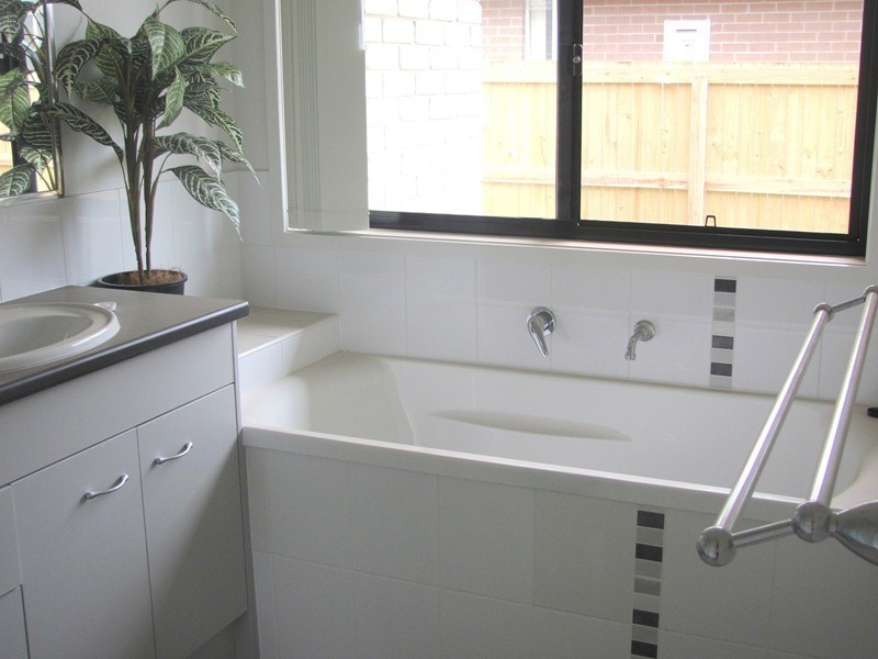 4 Woodward Avenue, Calliope QLD 4680