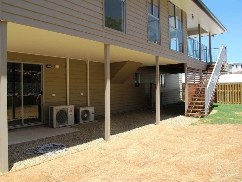 11 Carlsson Place, Kirkwood QLD 4680