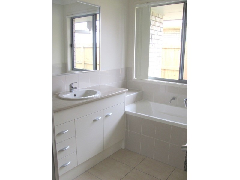 15 Fremont, Calliope QLD 4680