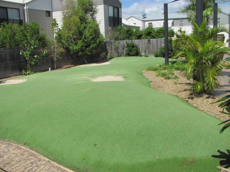 15/1 Michel Place, Telina QLD 4680