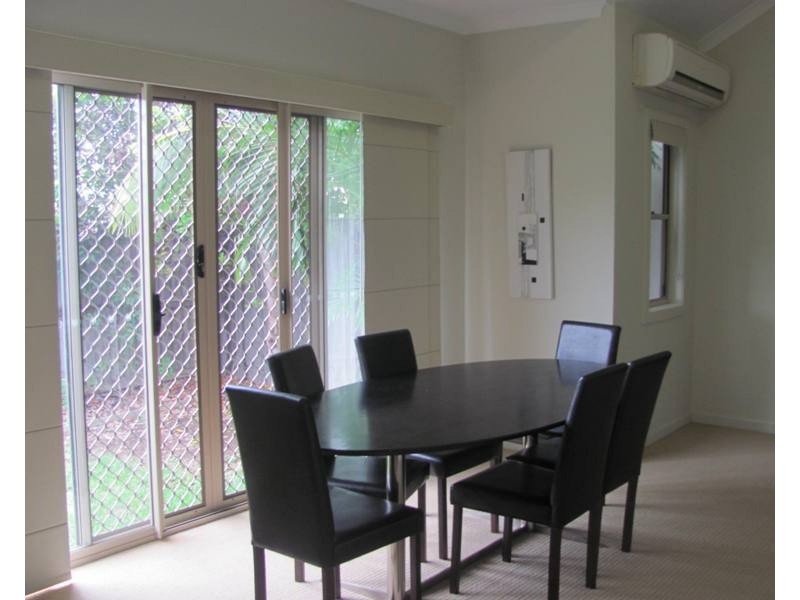 10/1 Michel Place, Telina QLD 4680