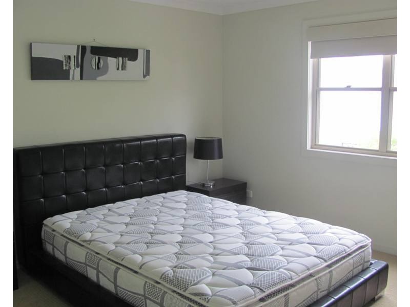 10/1 Michel Place, Telina QLD 4680