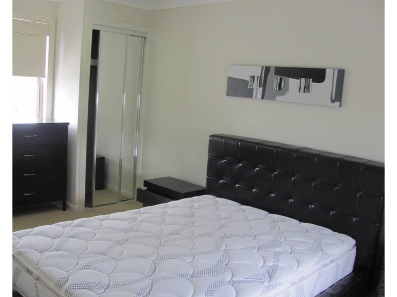 10/1 Michel Place, Telina QLD 4680