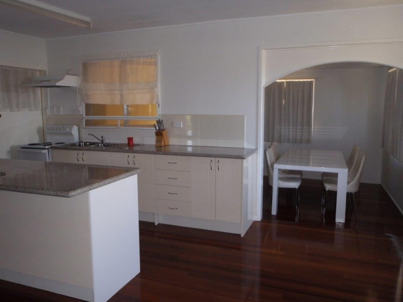 27 Rossella Street, West Gladstone QLD 4680