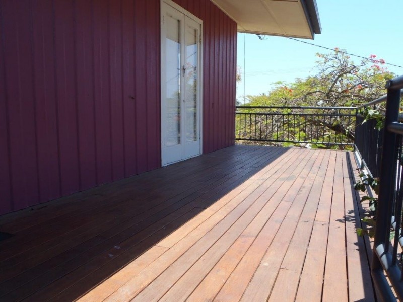 27 Rossella Street, West Gladstone QLD 4680