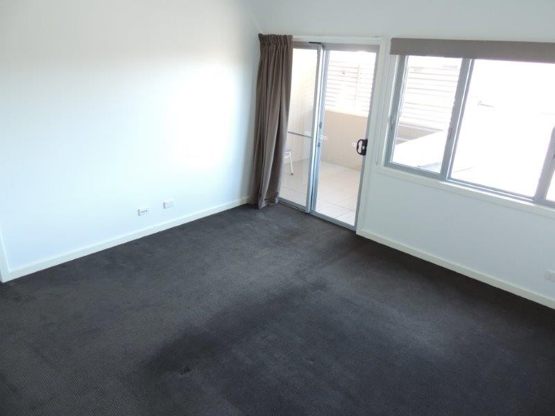 16/10-12 Flinders Street, West Gladstone QLD 4680