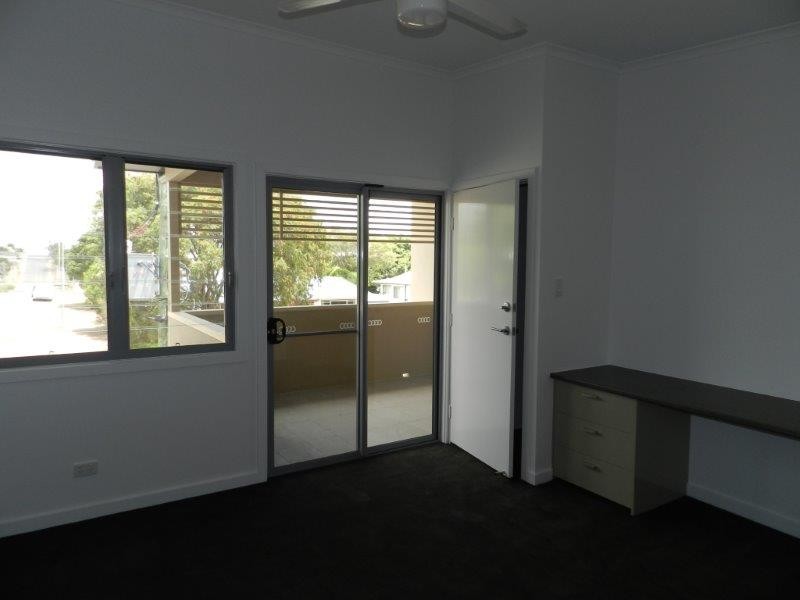 4/10-12 Flinders Street, West Gladstone QLD 4680