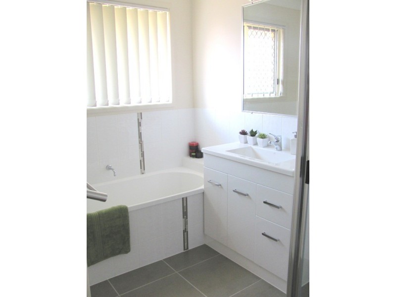 5 Zeus Way, Calliope QLD 4680